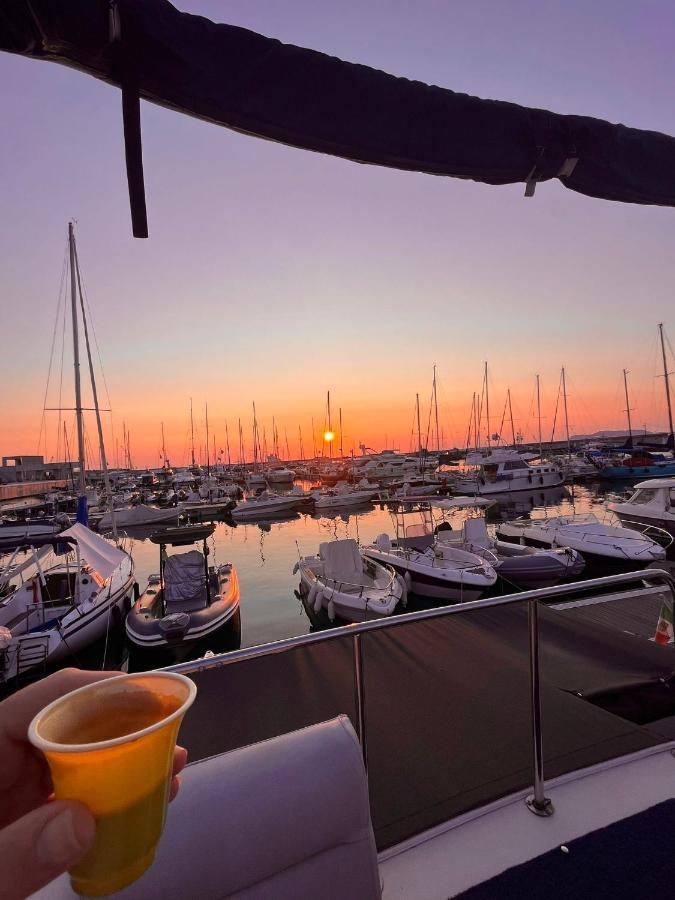 Hotel Giorgia House Boat Palermo Esterno foto